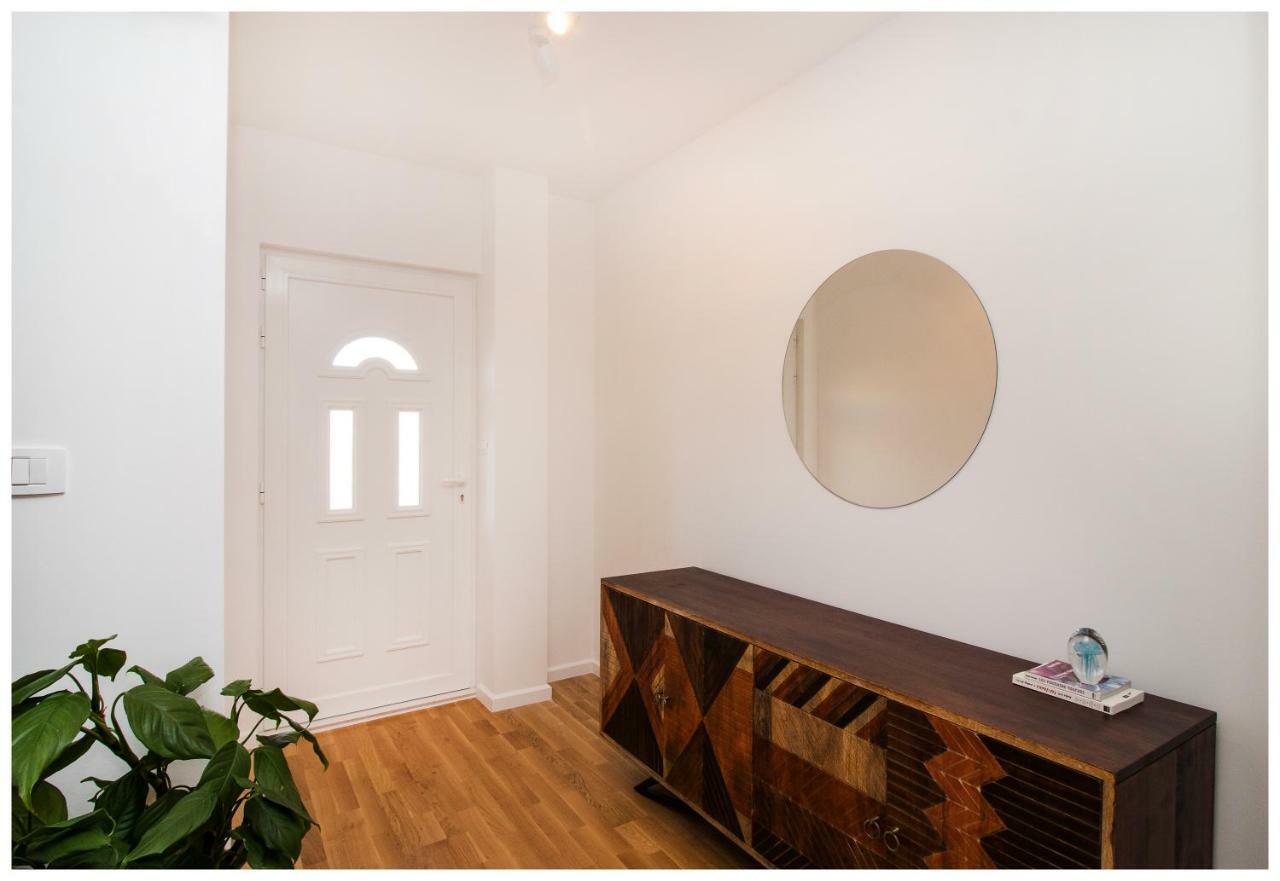 Apartman Sissy พรีมอชเตน ภายนอก รูปภาพ